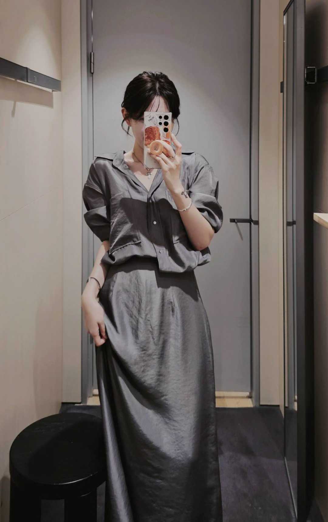 高級時髦老錢緞面襯衫
