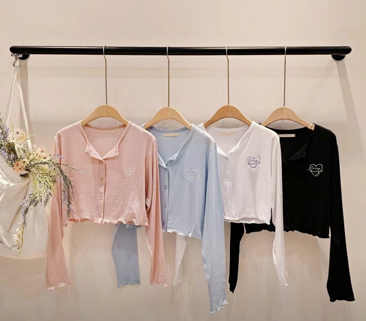 天絲愛心刺繡小開衫