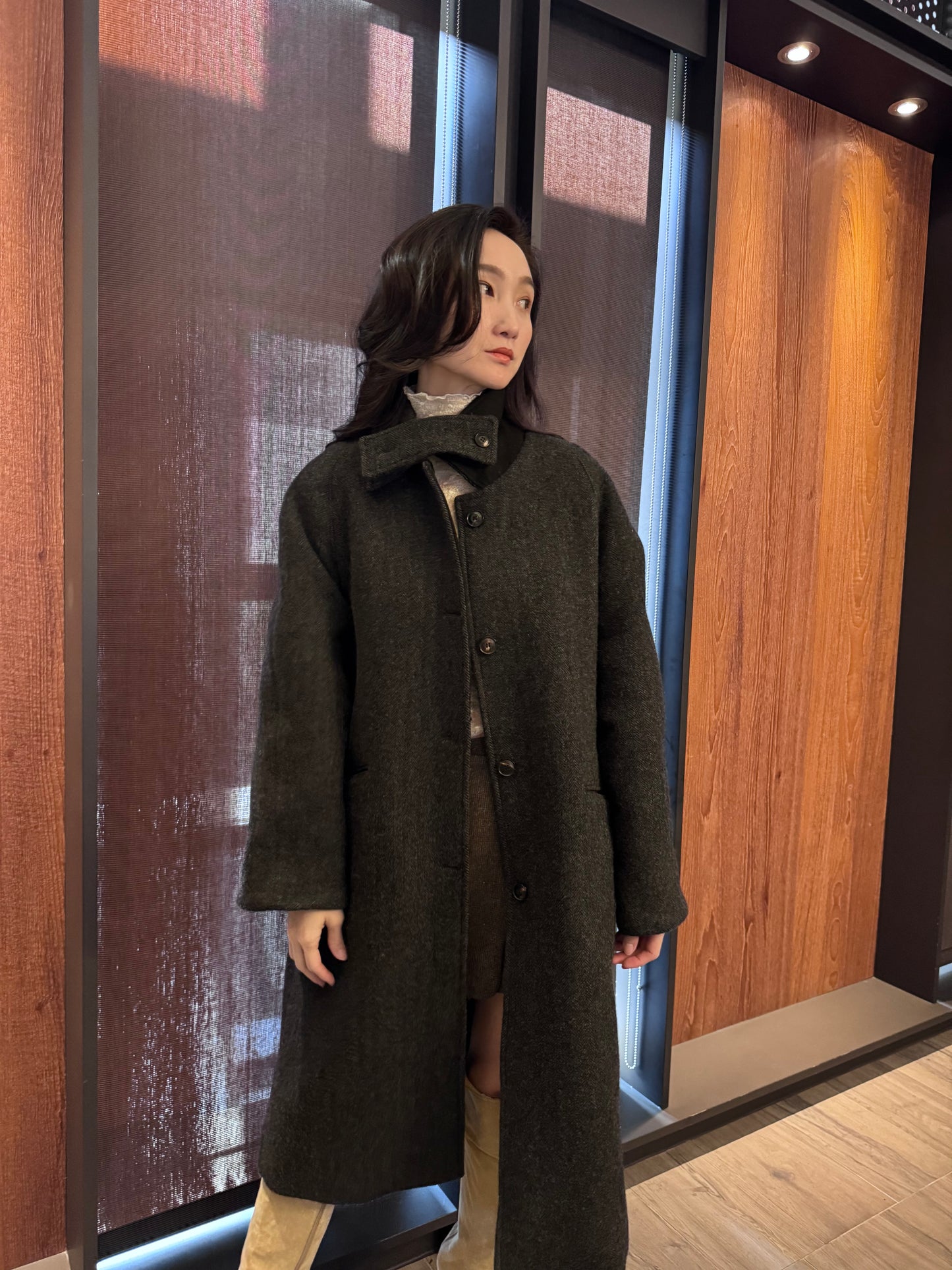 100% 羊毛撞色大衣