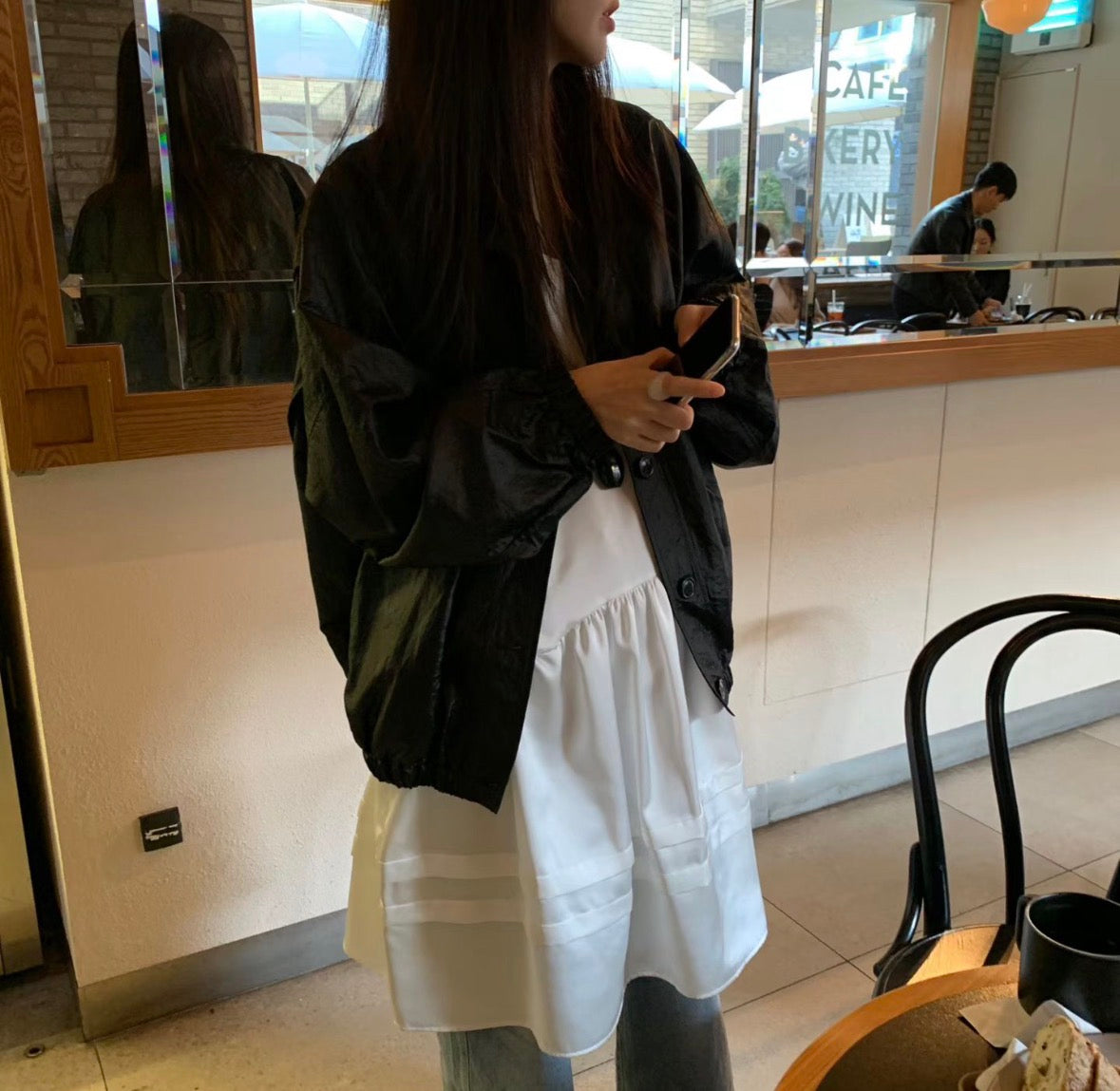 緞面細肩帶洋裝