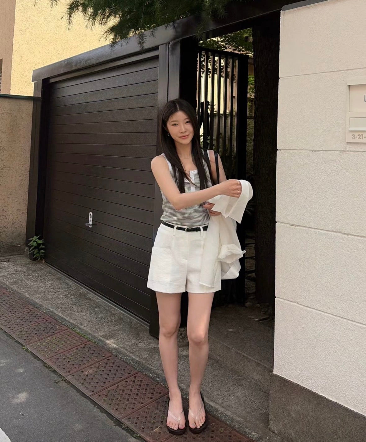 優雅剪裁短褲